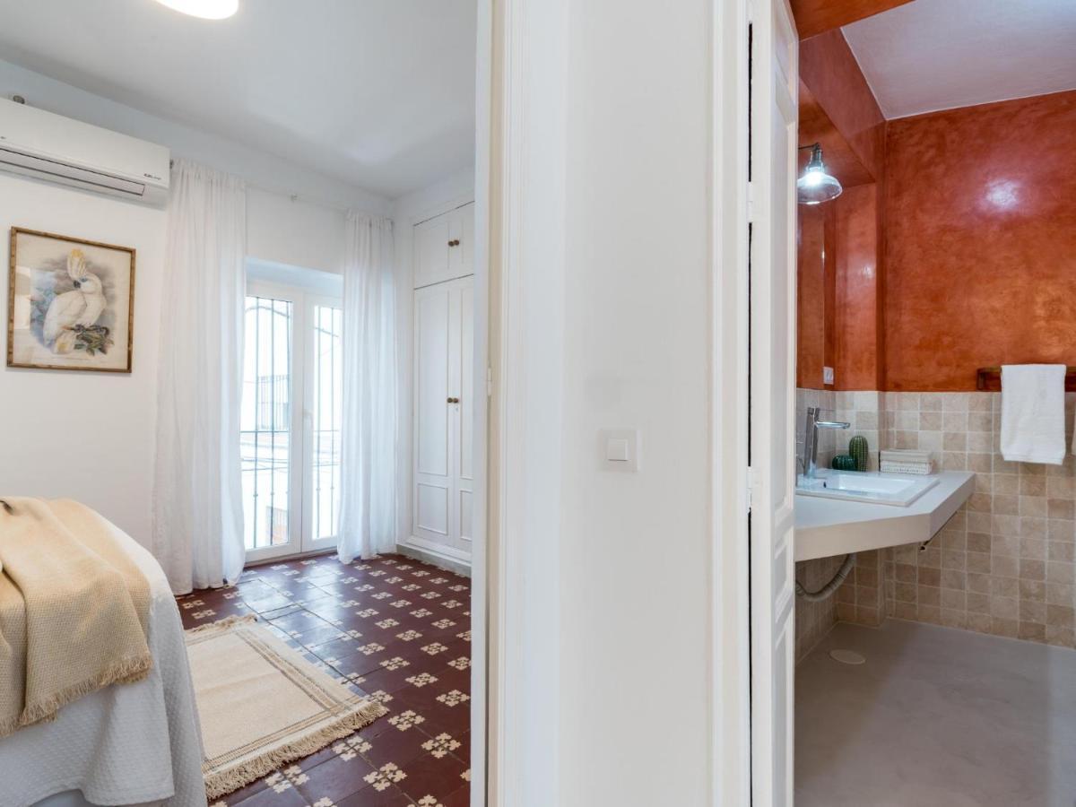 Unique Homes La Juderia Parking & Jacuzzi Севиля Екстериор снимка