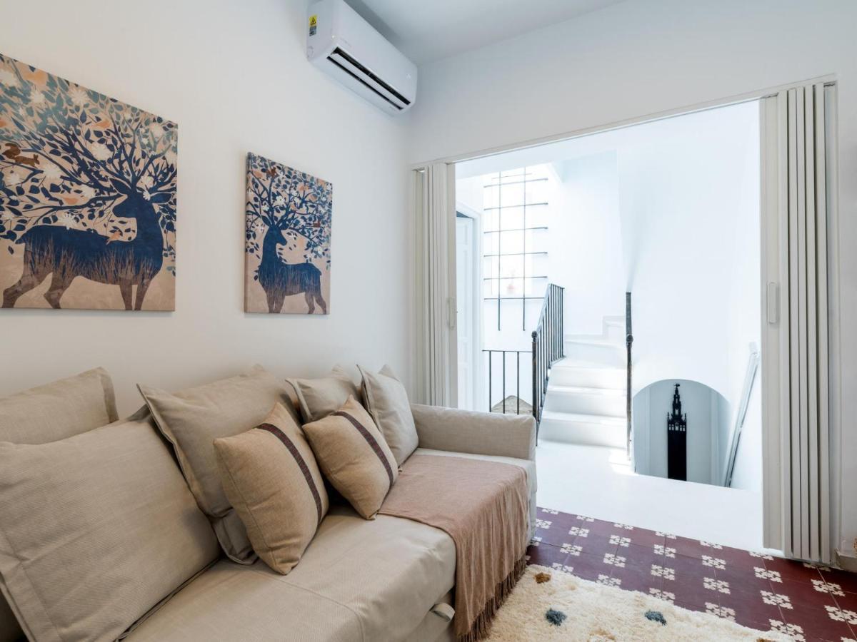 Unique Homes La Juderia Parking & Jacuzzi Севиля Екстериор снимка